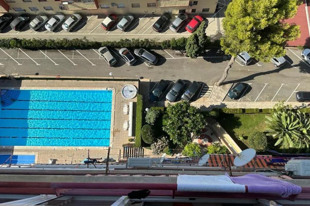 Sea View Apartments, Benidorm Extérieur photo