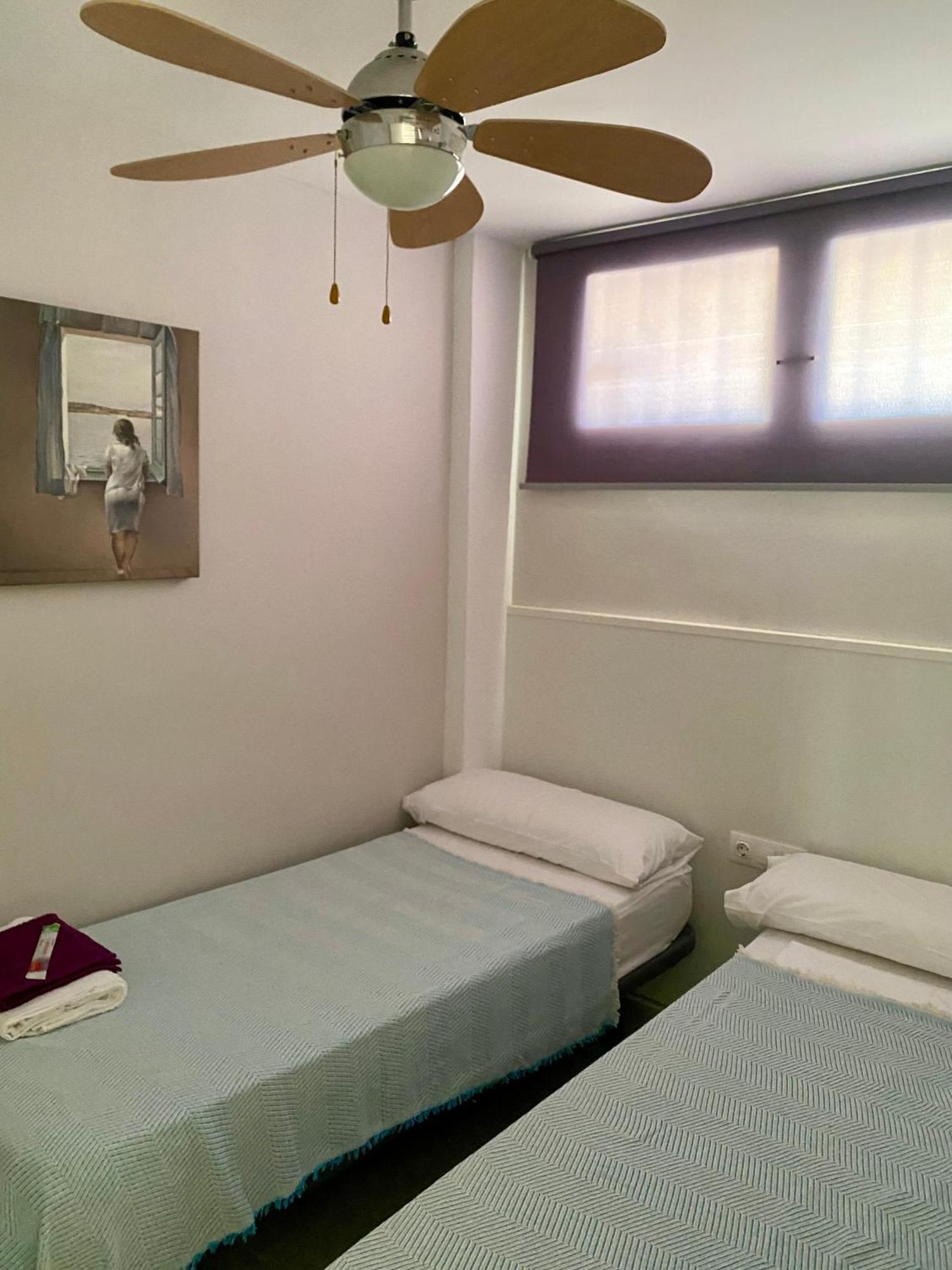 Sea View Apartments, Benidorm Extérieur photo