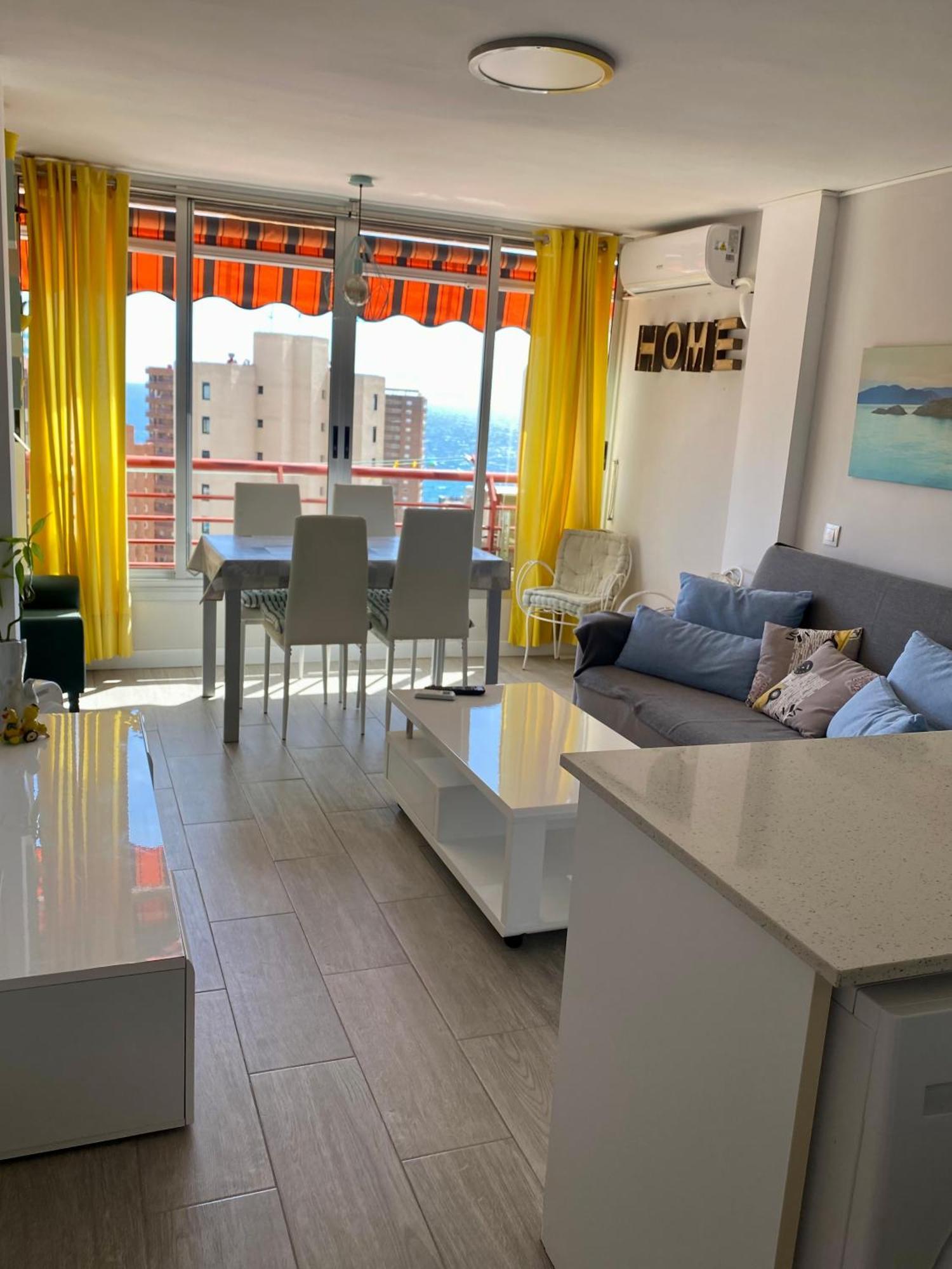 Sea View Apartments, Benidorm Extérieur photo