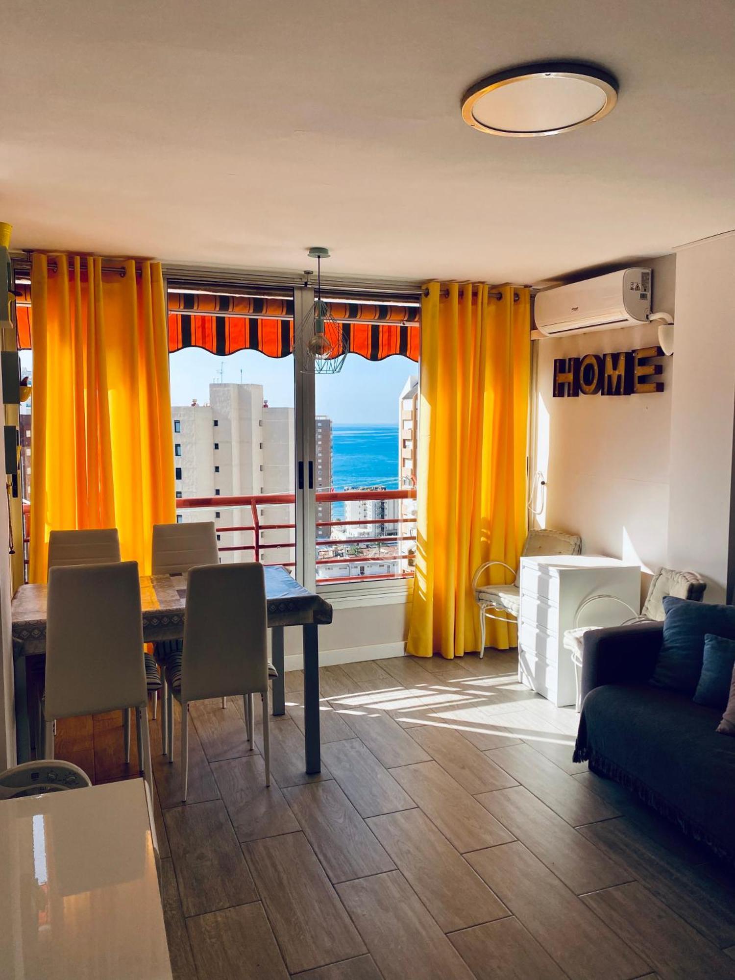 Sea View Apartments, Benidorm Extérieur photo